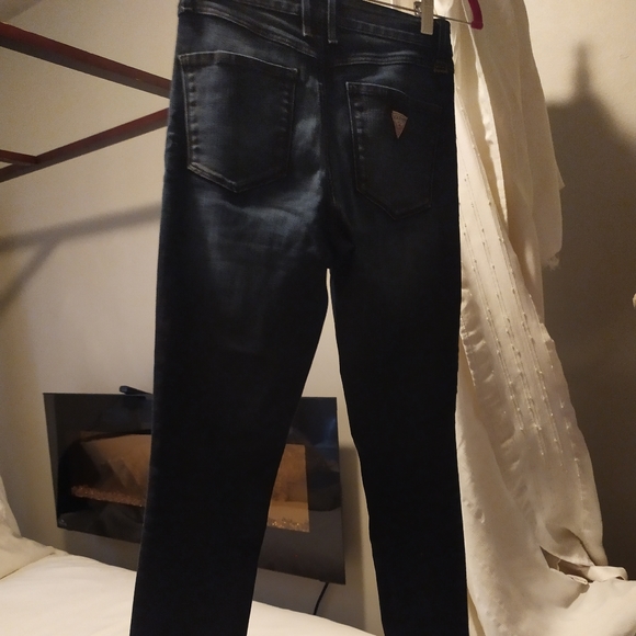 Guess jeans, dark wash, coated, skinny, mid/high rise, size 27 - Picture 3 of 5